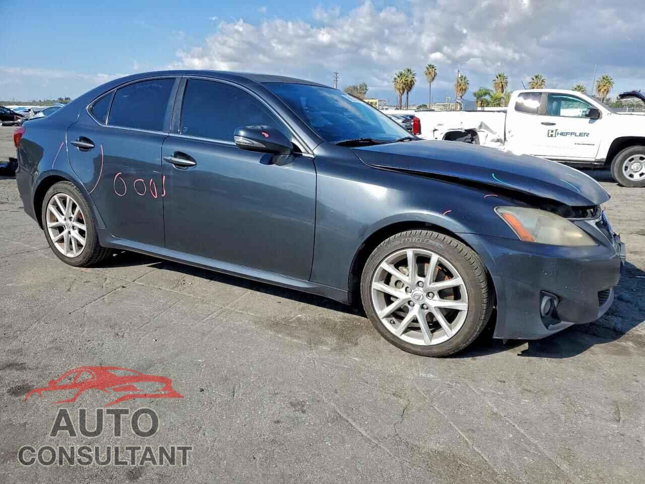 LEXUS IS 2011 - JTHBF5C21B5153492