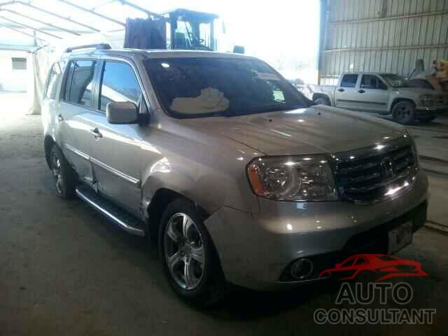 HONDA PILOT 2015 - 5FNYF3H52FB008663