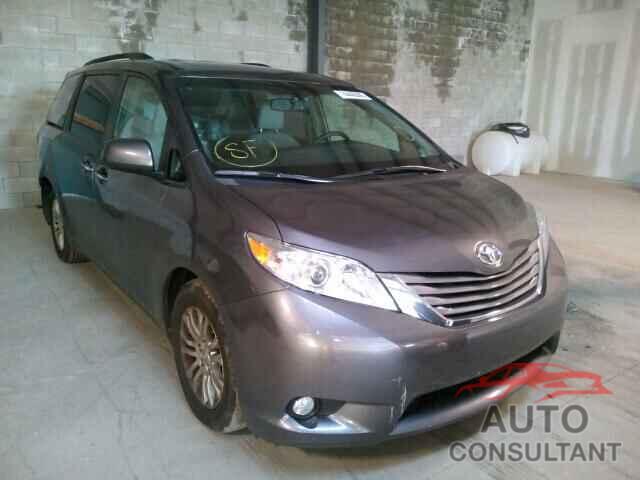 TOYOTA SIENNA 2015 - 5TDYK3DCXFS588465