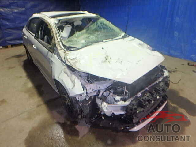 FORD FOCUS 2015 - 1FADP3F29FL217101
