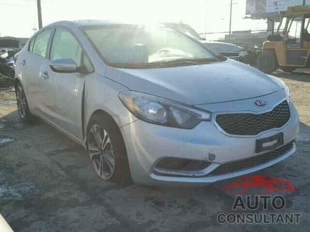 KIA FORTE 2016 - KNAFZ4A8XG5524326
