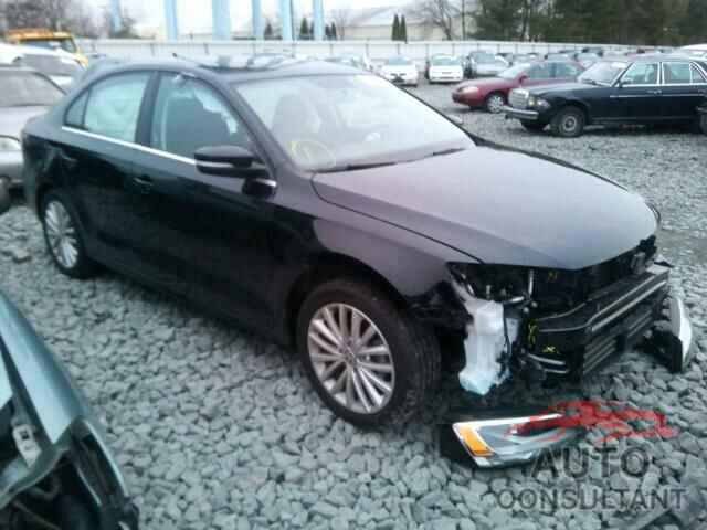 VOLKSWAGEN JETTA 2015 - 3VWD17AJ9FM268675