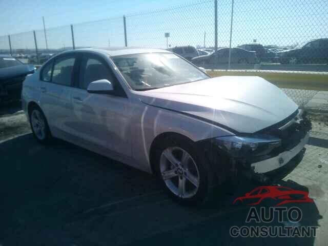 BMW 3 SERIES 2015 - WBA3B1C57FK139024