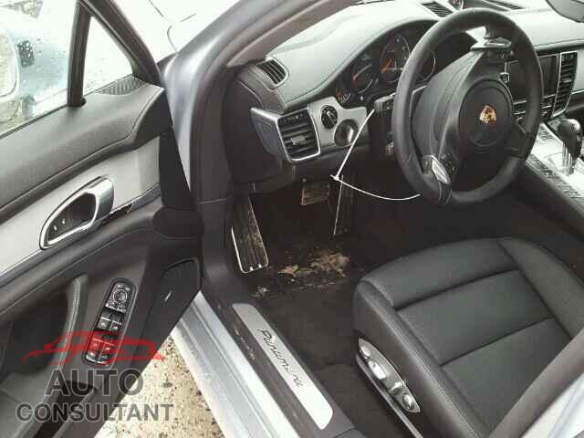 PORSCHE PANAMERA 2015 - WP0AA2A78FL002420