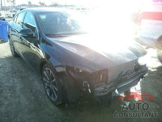 VOLVO S60 2015 - YV126MFK9F1340493