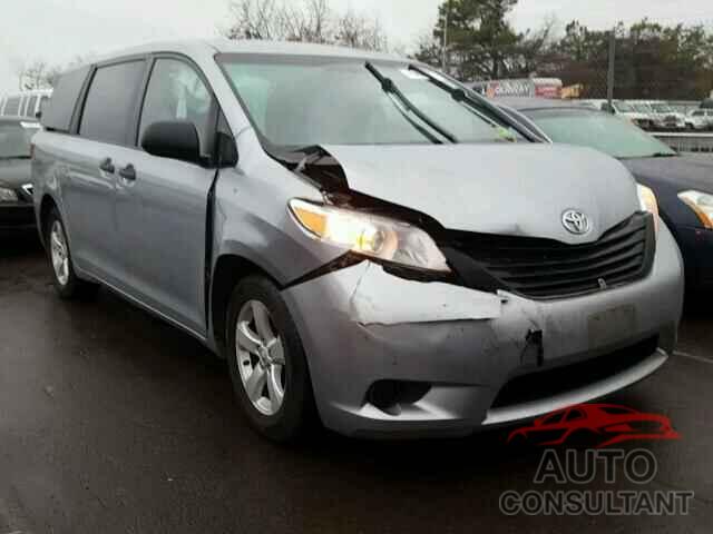 TOYOTA SIENNA 2015 - 5TDZK3DC0FS534970