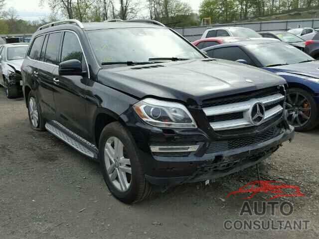 MERCEDES-BENZ GL450 2015 - 4JGDF6EE7FA517379