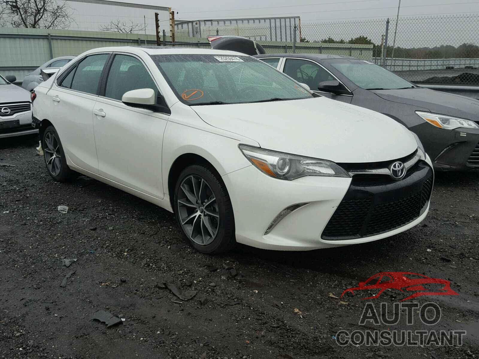 TOYOTA CAMRY 2015 - 4T1BF1FK5FU495590