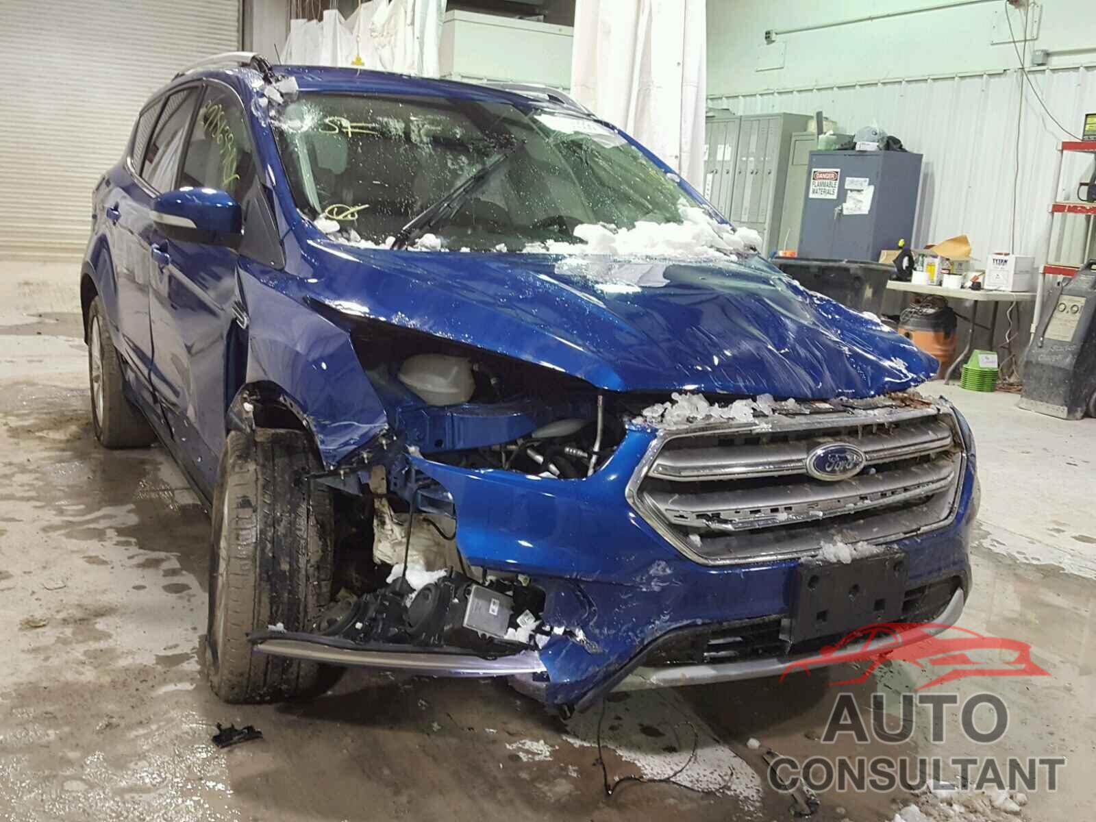 FORD ESCAPE 2017 - 1FMCU9JD3HUB87032