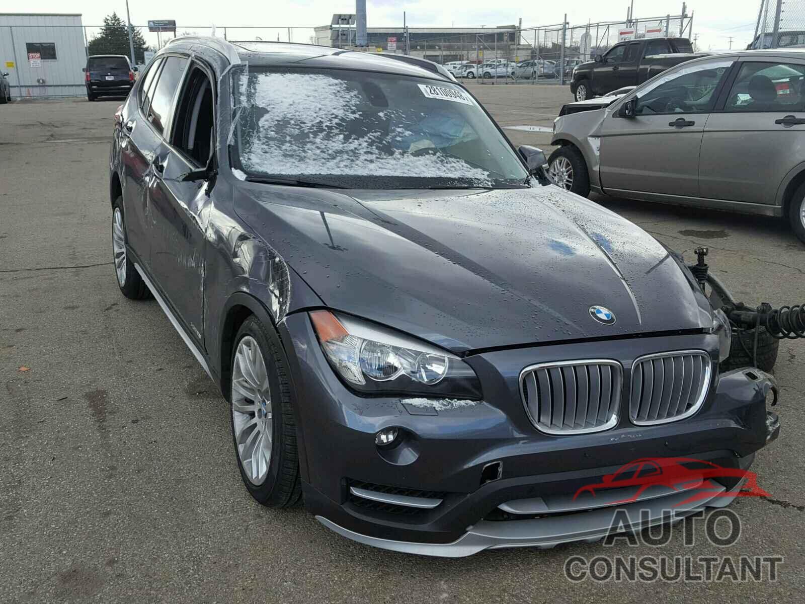 BMW X1 2015 - WBAVL1C51FVY35348