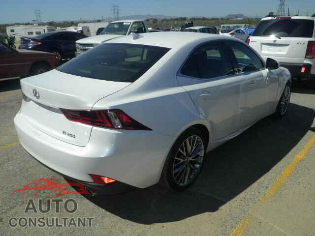 LEXUS IS250 2015 - JTHBF1D23F5049096