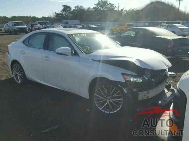 LEXUS IS250 2015 - JTHCF1D22F5028454