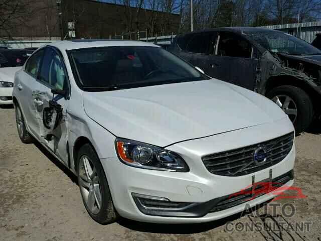 VOLVO S60 2015 - YV126MFB9F1311690