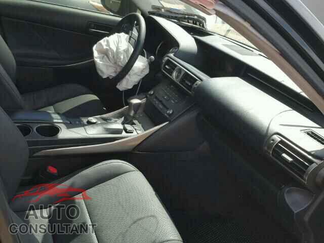 LEXUS IS250 2015 - JTHBF1D24F5046949
