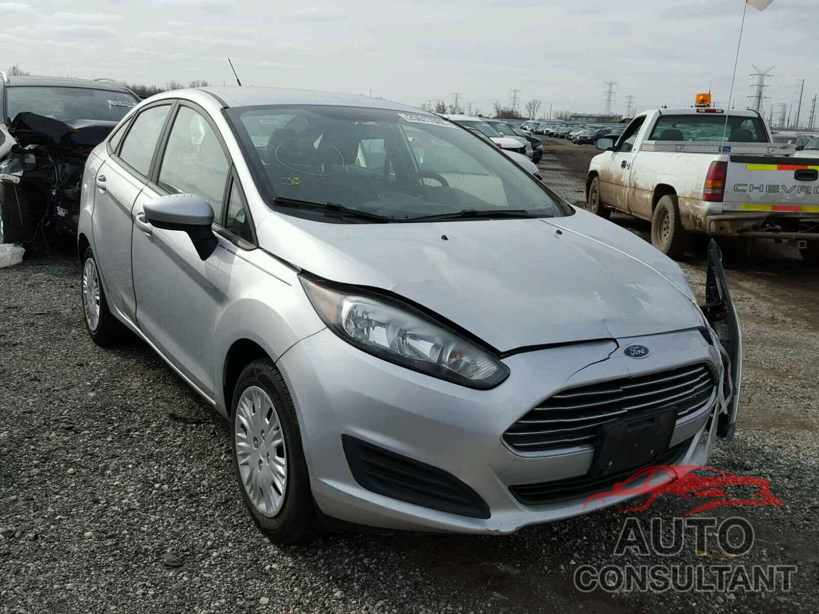 FORD FIESTA 2015 - 3FADP4AJ0FM132828