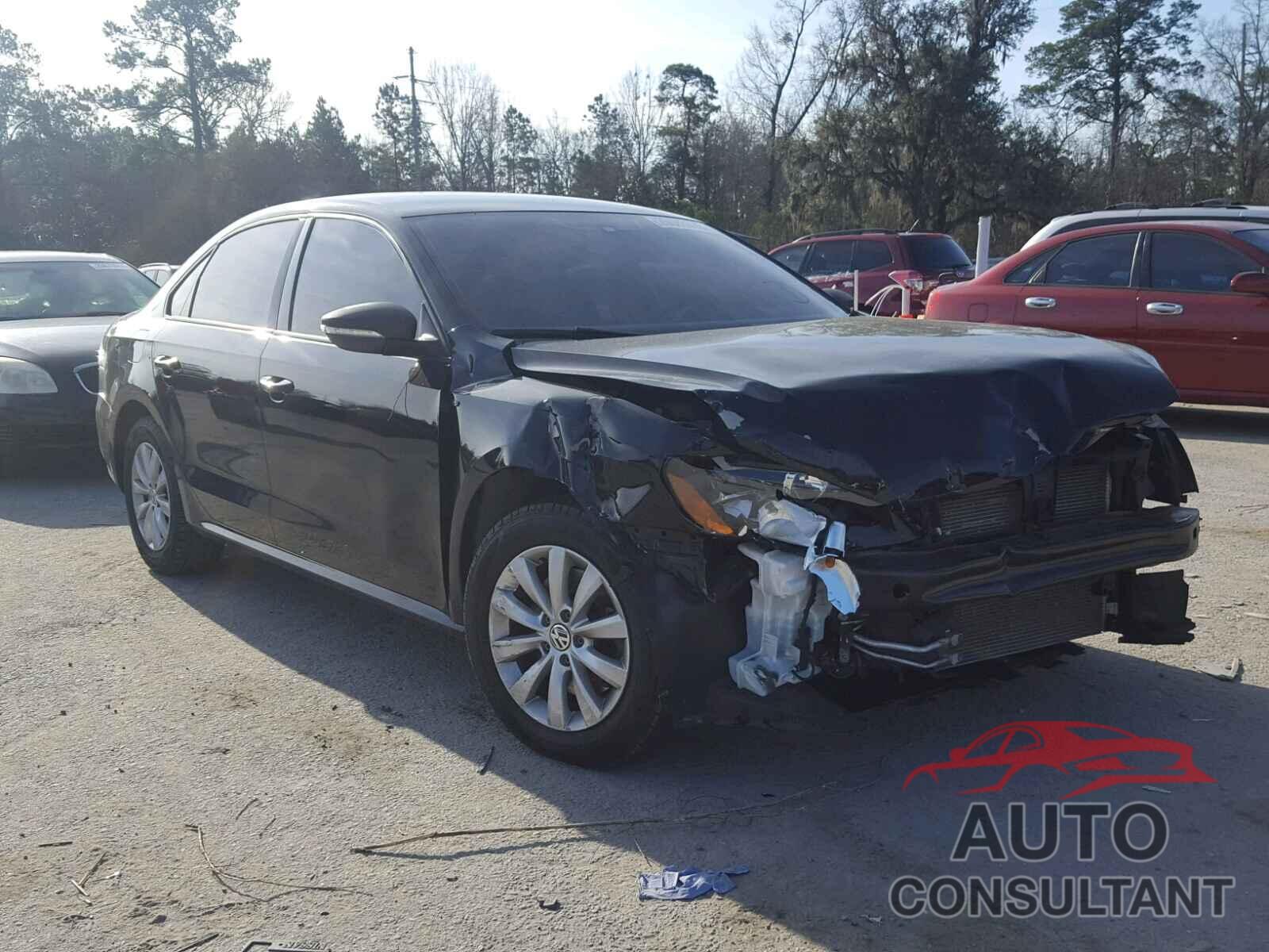 VOLKSWAGEN PASSAT 2015 - 1VWAT7A32FC022129