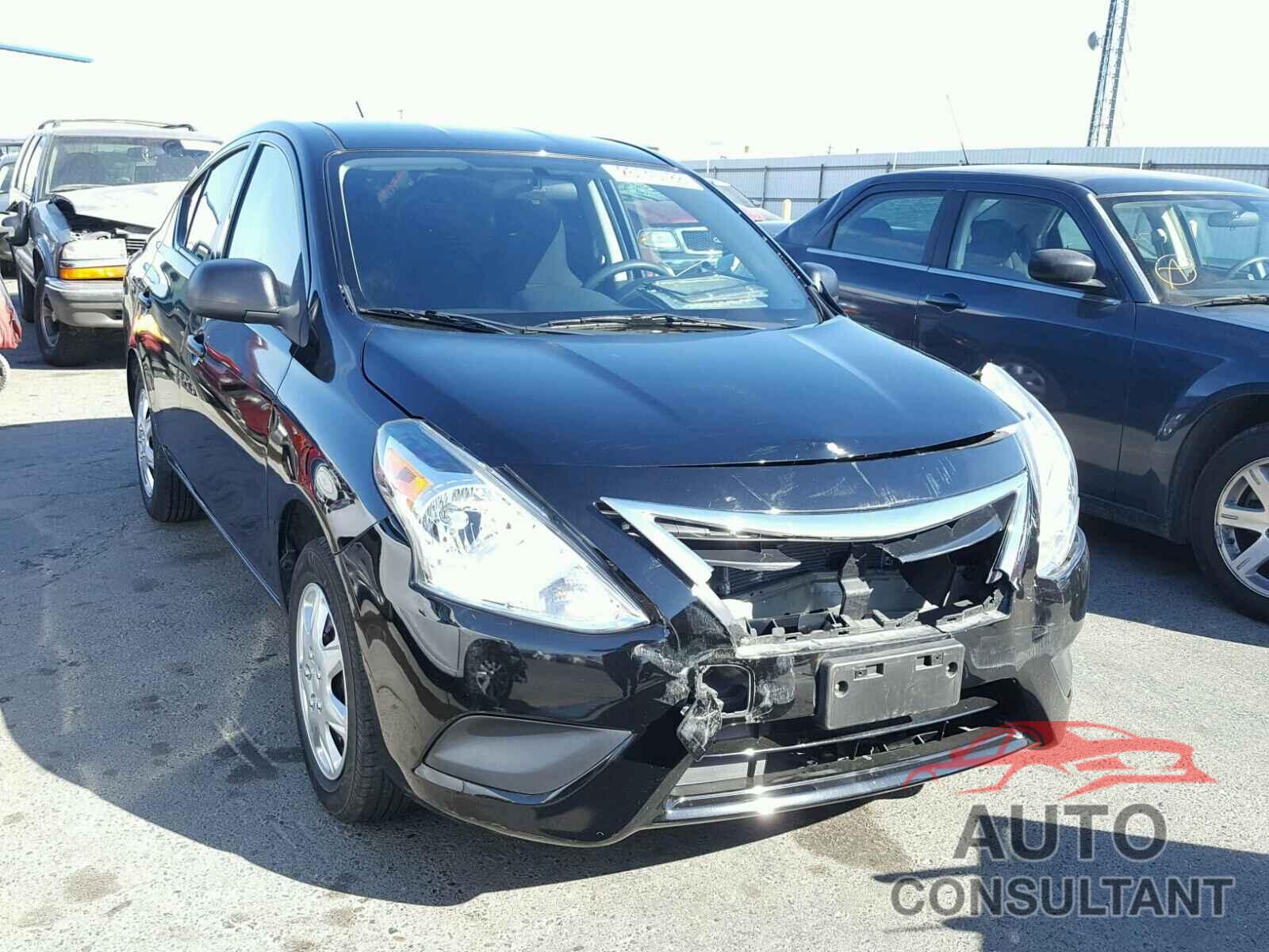 NISSAN VERSA 2015 - 3N1CN7AP1FL854089