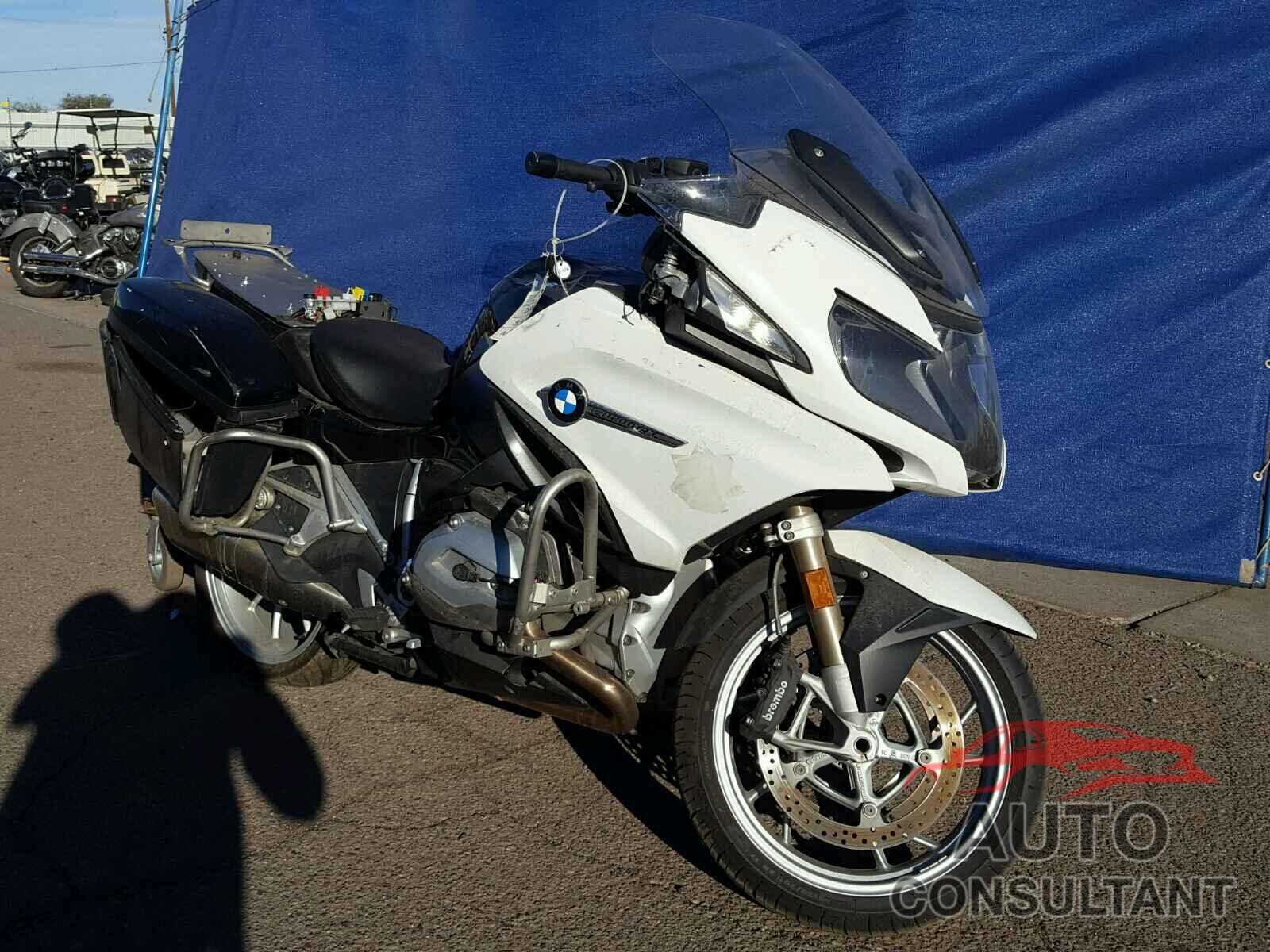 BMW MOTORCYCLE 2015 - WB10A1308FZ192607