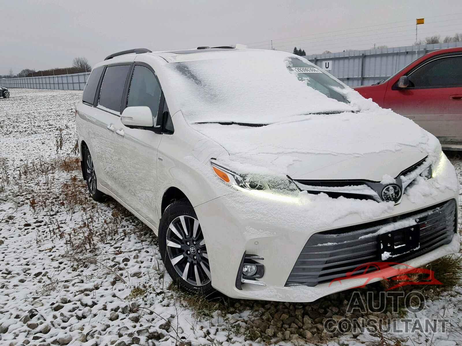 TOYOTA SIENNA 2018 - 5TDDZ3DC3JS191859