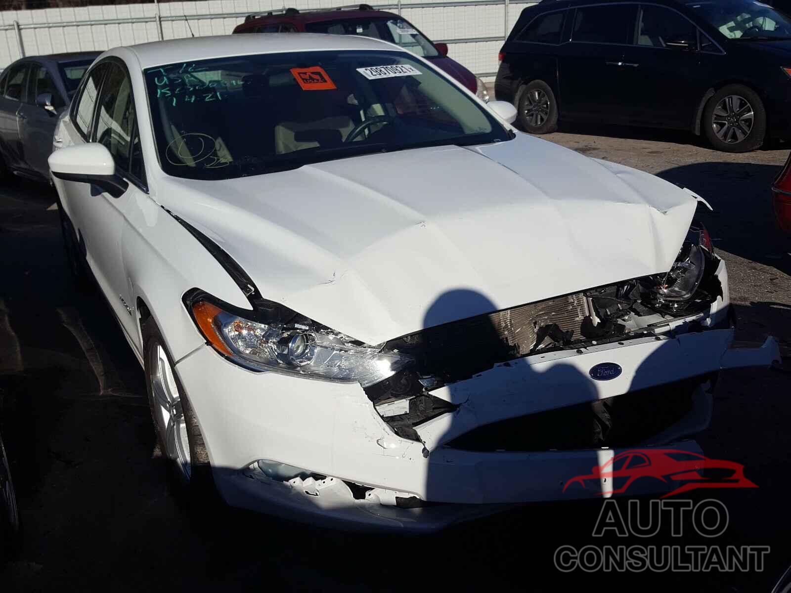 FORD FUSION 2018 - 3FA6P0LU2JR250433