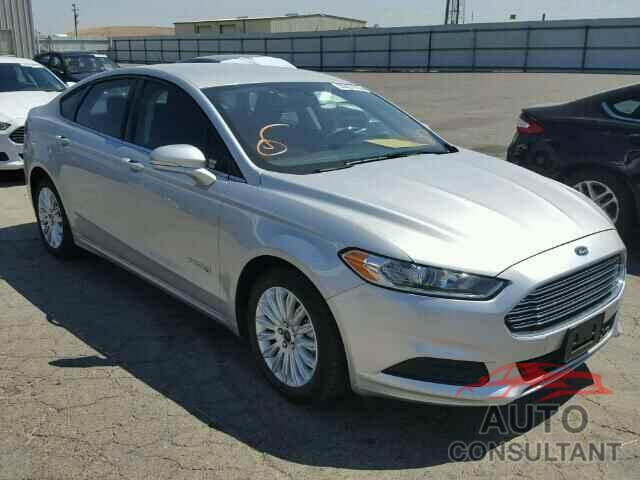 FORD FUSION 2016 - 3FA6P0LU7GR306942