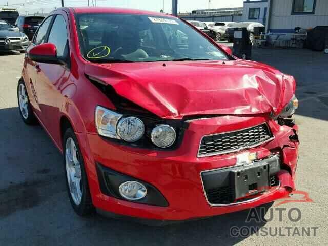 CHEVROLET SONIC 2016 - 1G1JE5SB7G4148868