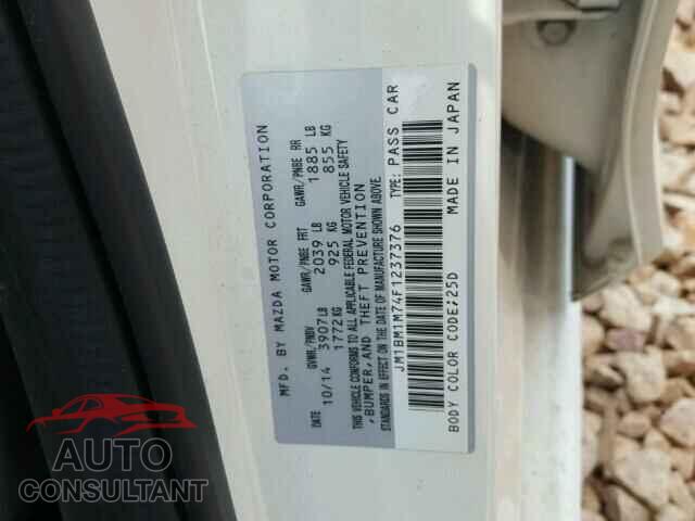 MAZDA 3 2015 - JM1BM1M74F1237376