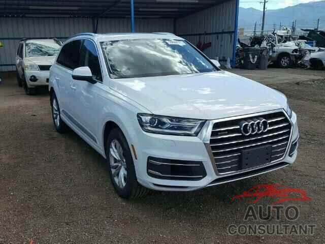 AUDI Q7 2017 - WA1LAAF74HD035143