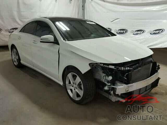 MERCEDES-BENZ CLA 250 2015 - WDDSJ4EB3FN170894