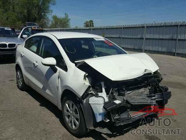 KIA RIO 2015 - KNADM4A39F6435379