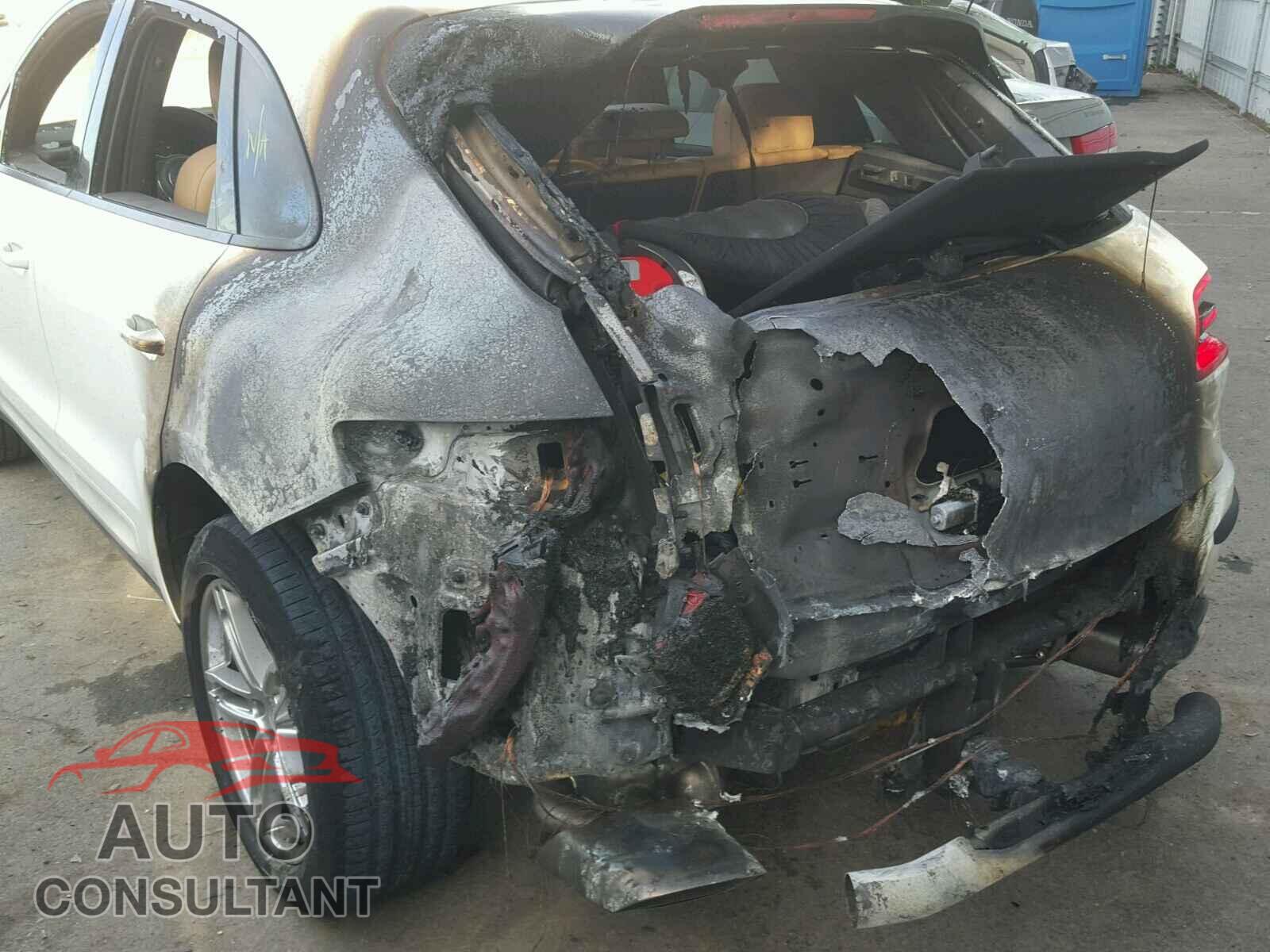 PORSCHE MACAN 2017 - WP1AA2A53HLB83989