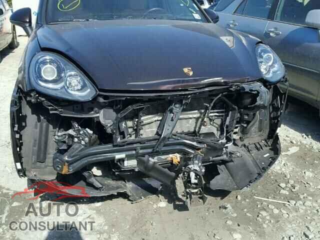 PORSCHE CAYENNE 2016 - WP1AA2A21GKA12460