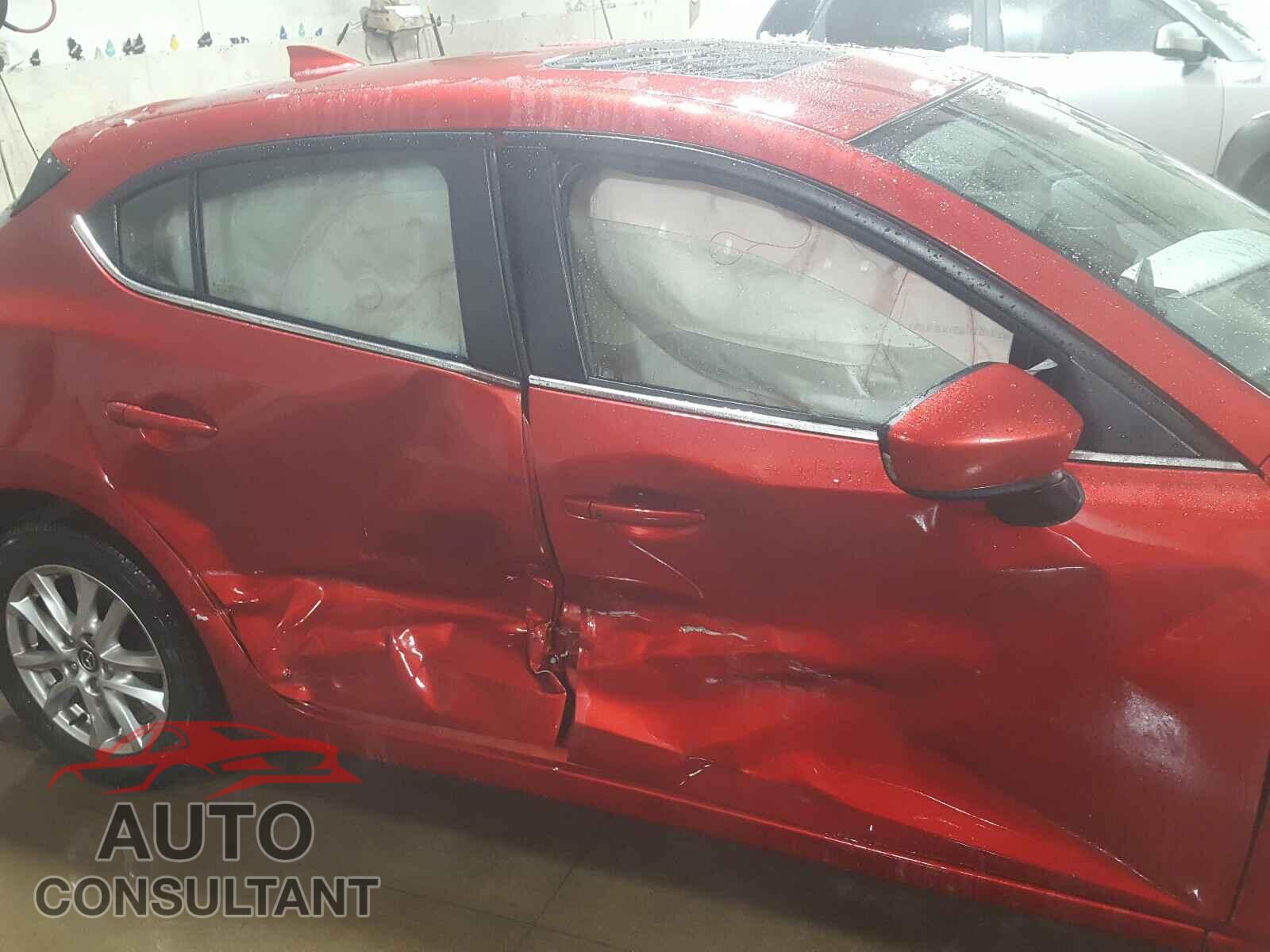 MAZDA 3 2016 - JM1BM1M75G1322986