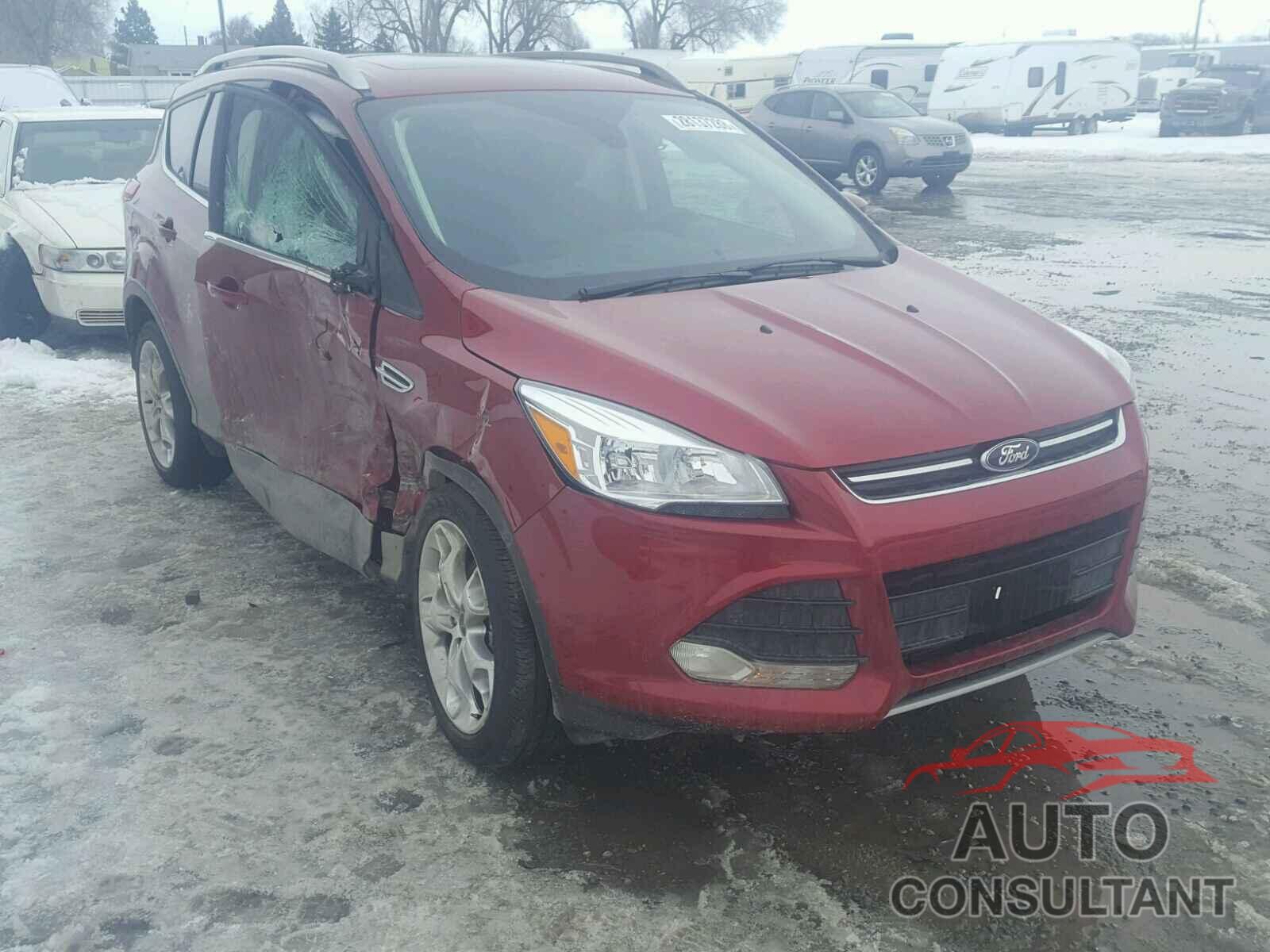 FORD ESCAPE 2016 - 1FMCU9J98GUB98392