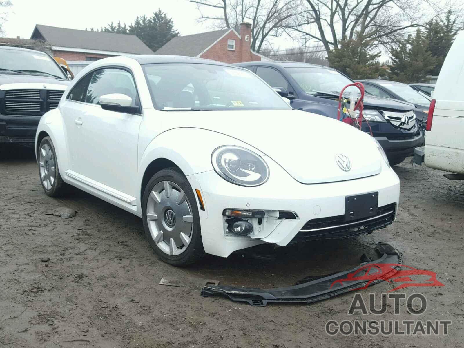 VOLKSWAGEN BEETLE 2018 - 3VWJD7ATXJM702509