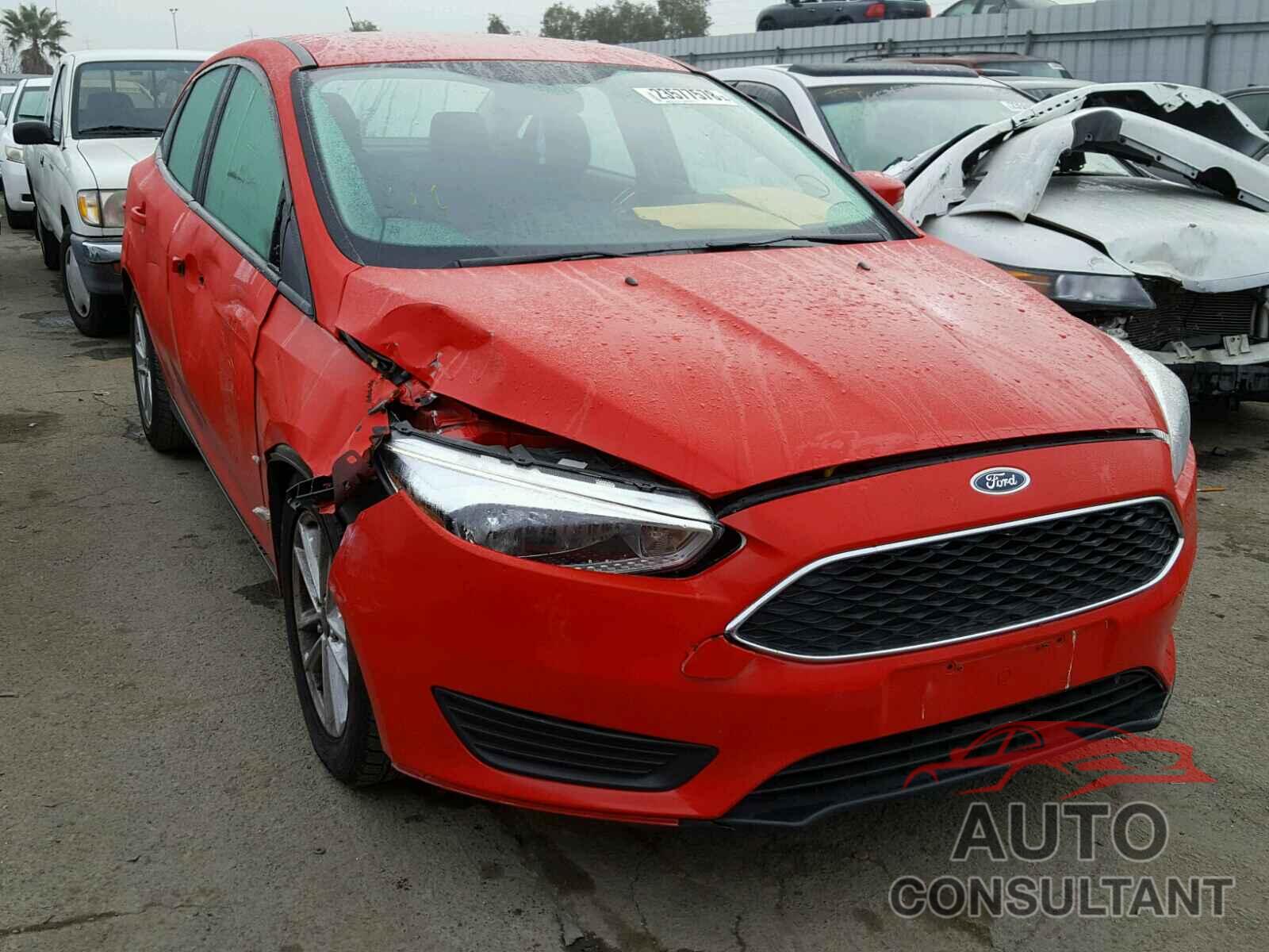 FORD FOCUS 2015 - 1FADP3F23FL242379