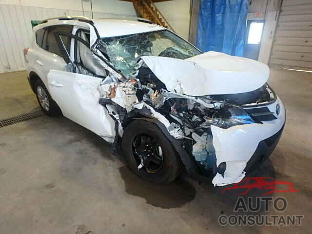 TOYOTA RAV4 2015 - JTMBFREV3FJ022822