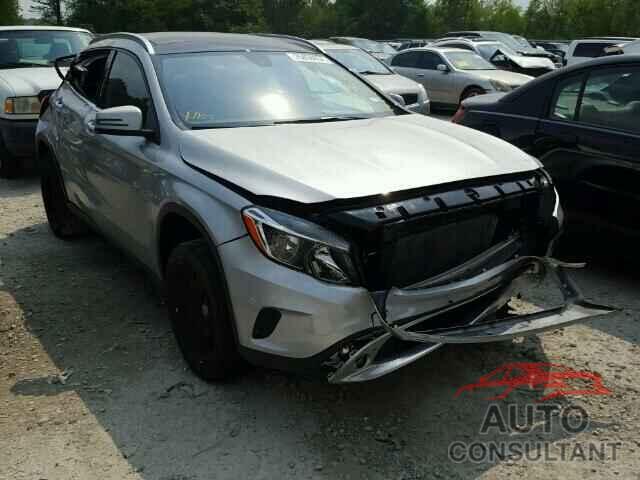 MERCEDES-BENZ GLK250 2015 - WDCTG4EB1FJ134927