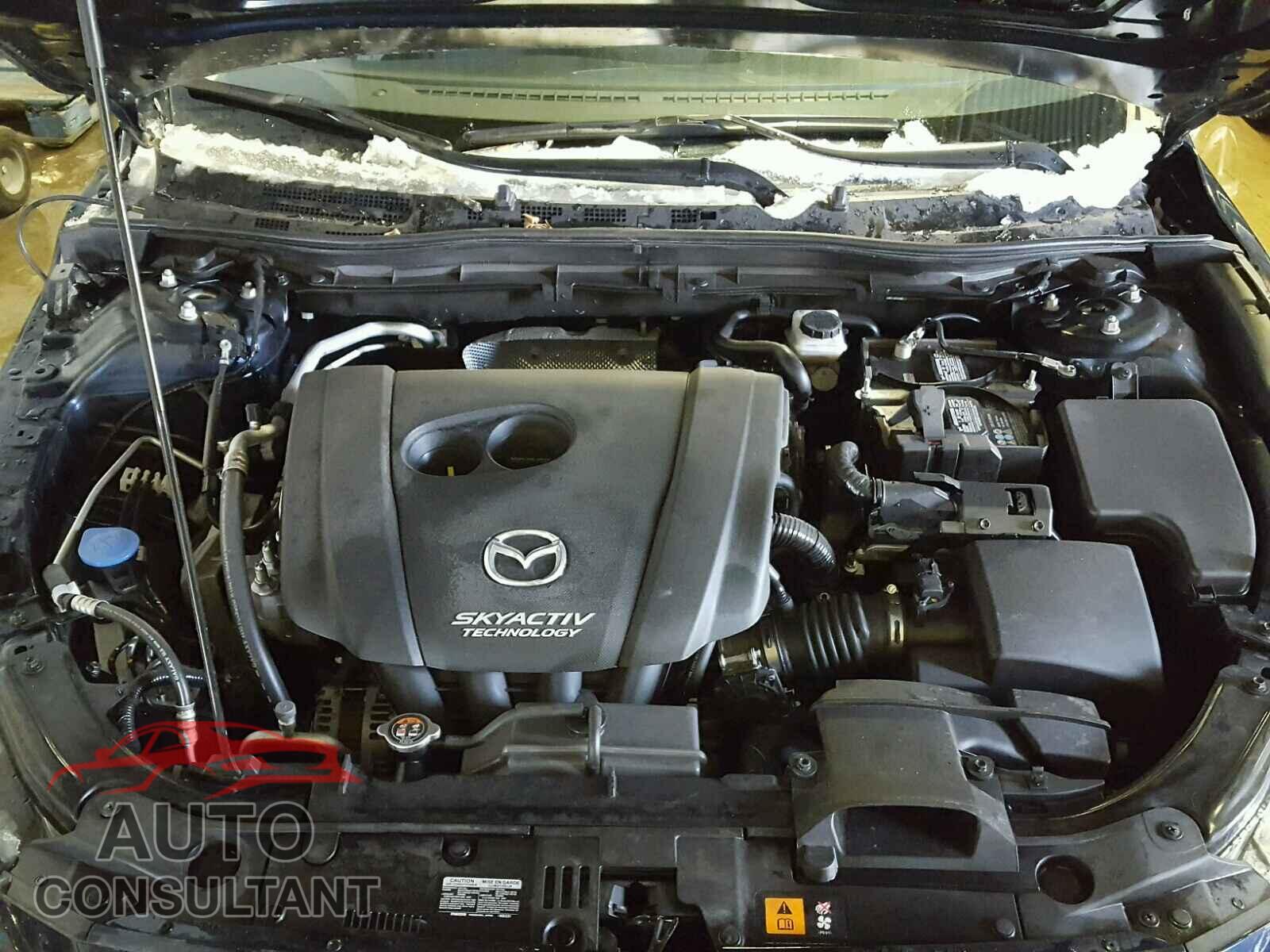 MAZDA 3 2017 - 3MZBN1U77HM115756