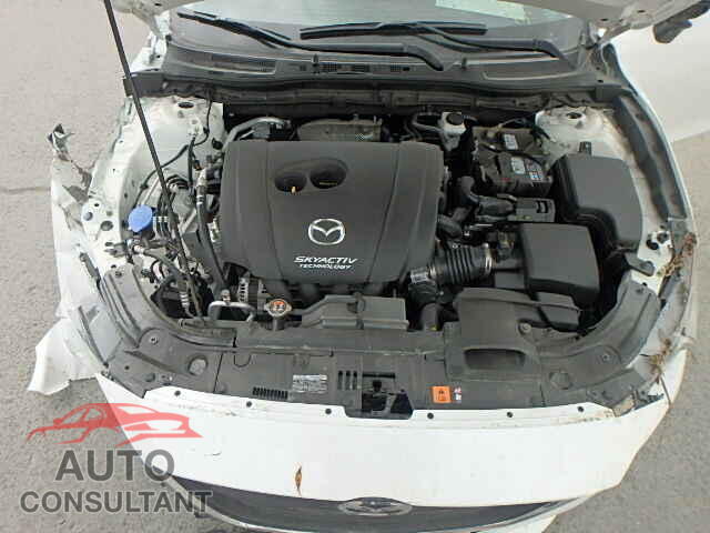 MAZDA 3 2016 - 3MZBM1V79GM285875
