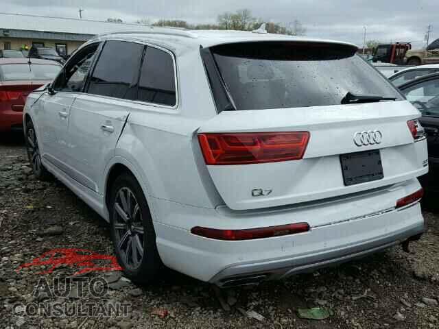 AUDI Q7 2017 - WA1LAAF71HD005808
