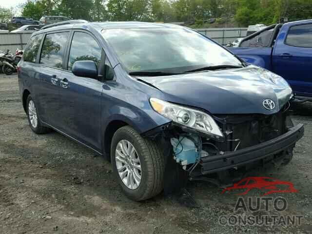 TOYOTA SIENNA 2015 - 5TDYK3DC3FS654533