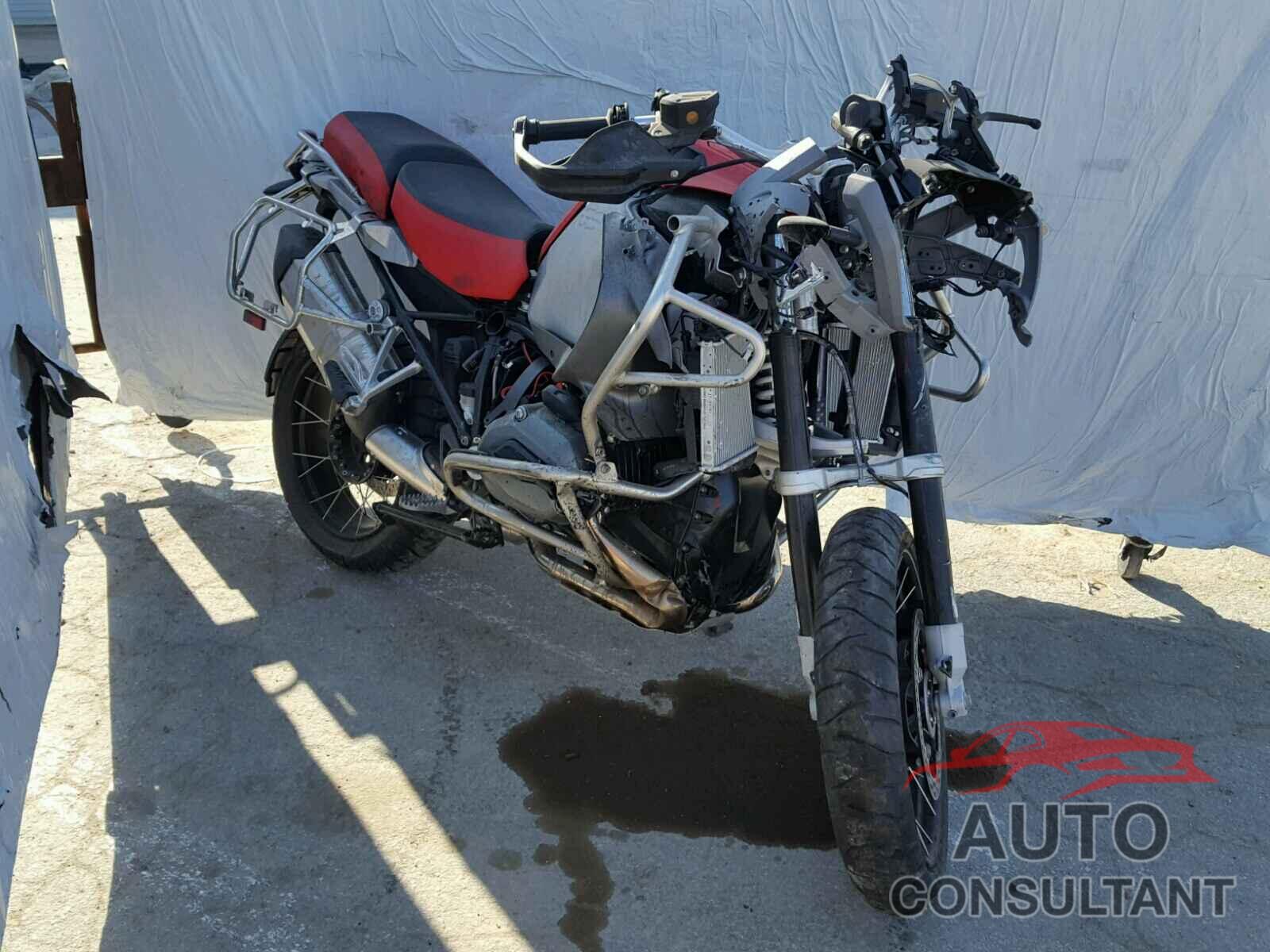 BMW MOTORCYCLE 2017 - WB10A1206HZ898866