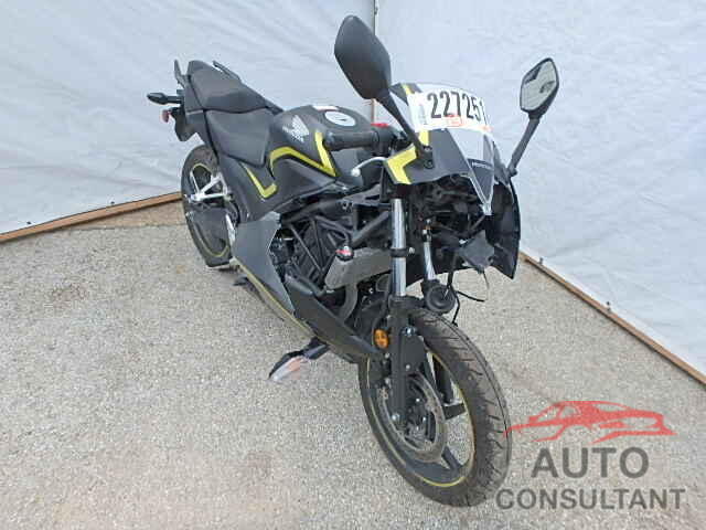 HONDA CBR CYCLE 2015 - MLHNC5102F5101672