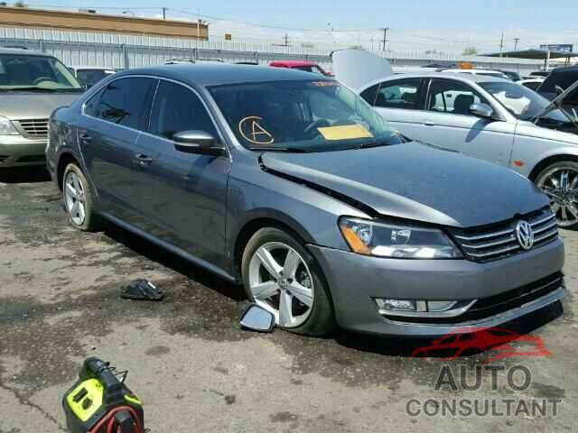 VOLKSWAGEN PASSAT 2015 - 1VWAT7A33FC116259