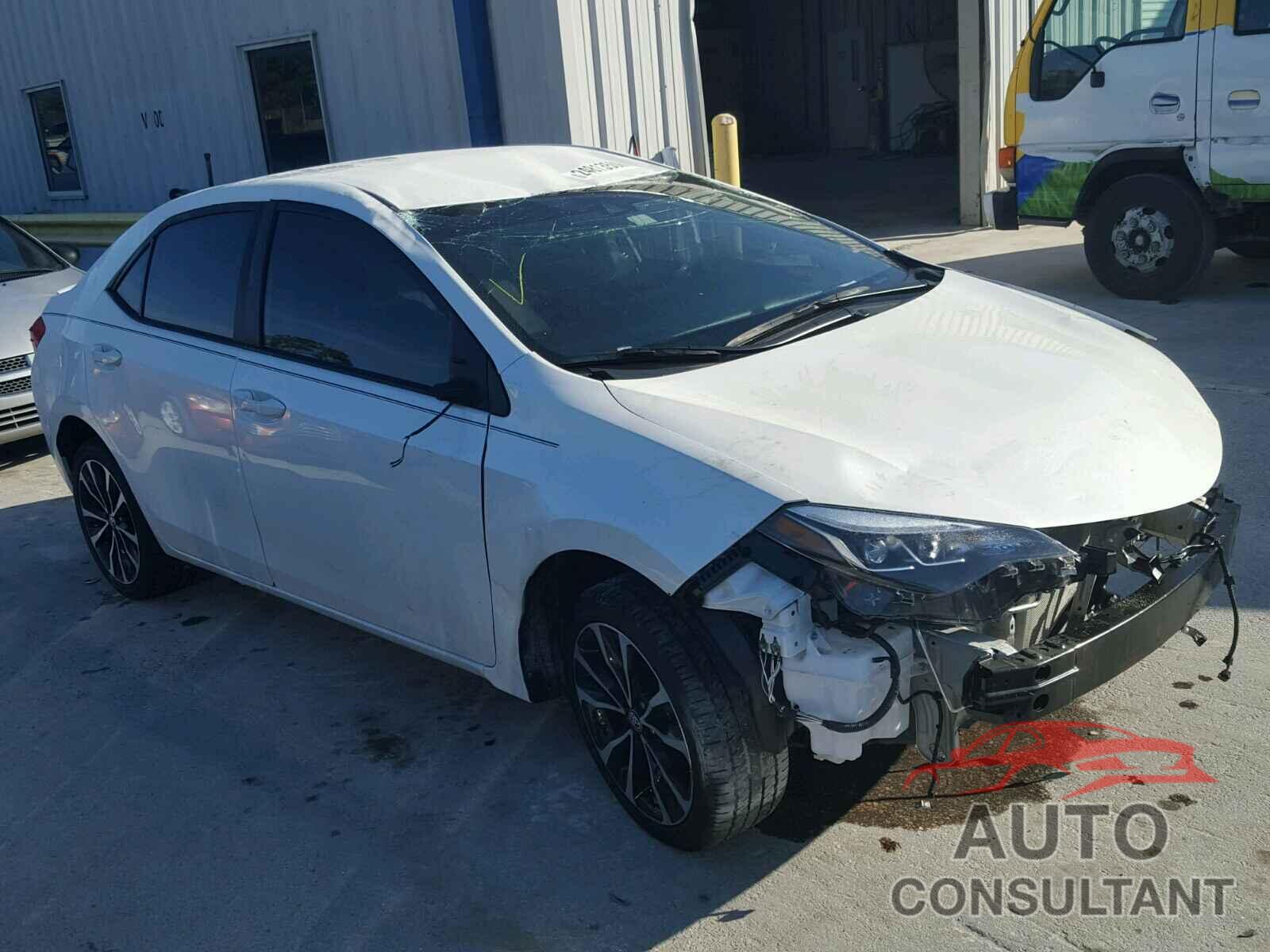 TOYOTA COROLLA 2017 - 5YFBURHE5HP676978