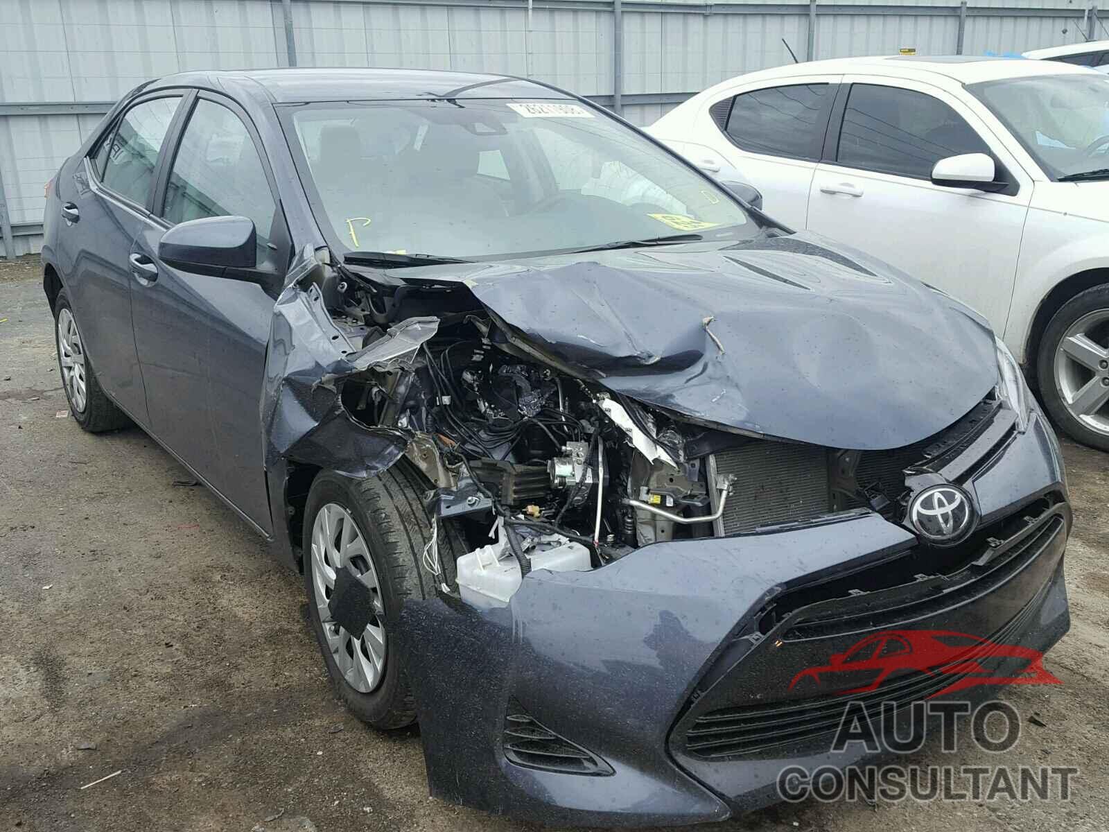 TOYOTA COROLLA 2017 - 5YFBURHE5HP637307