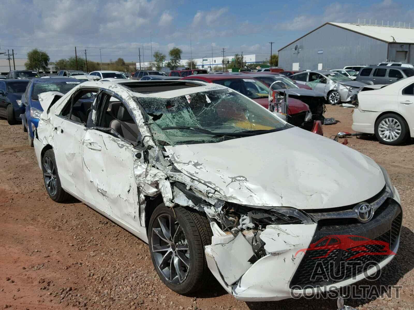 TOYOTA CAMRY 2015 - 4T1BK1FK6FU560622