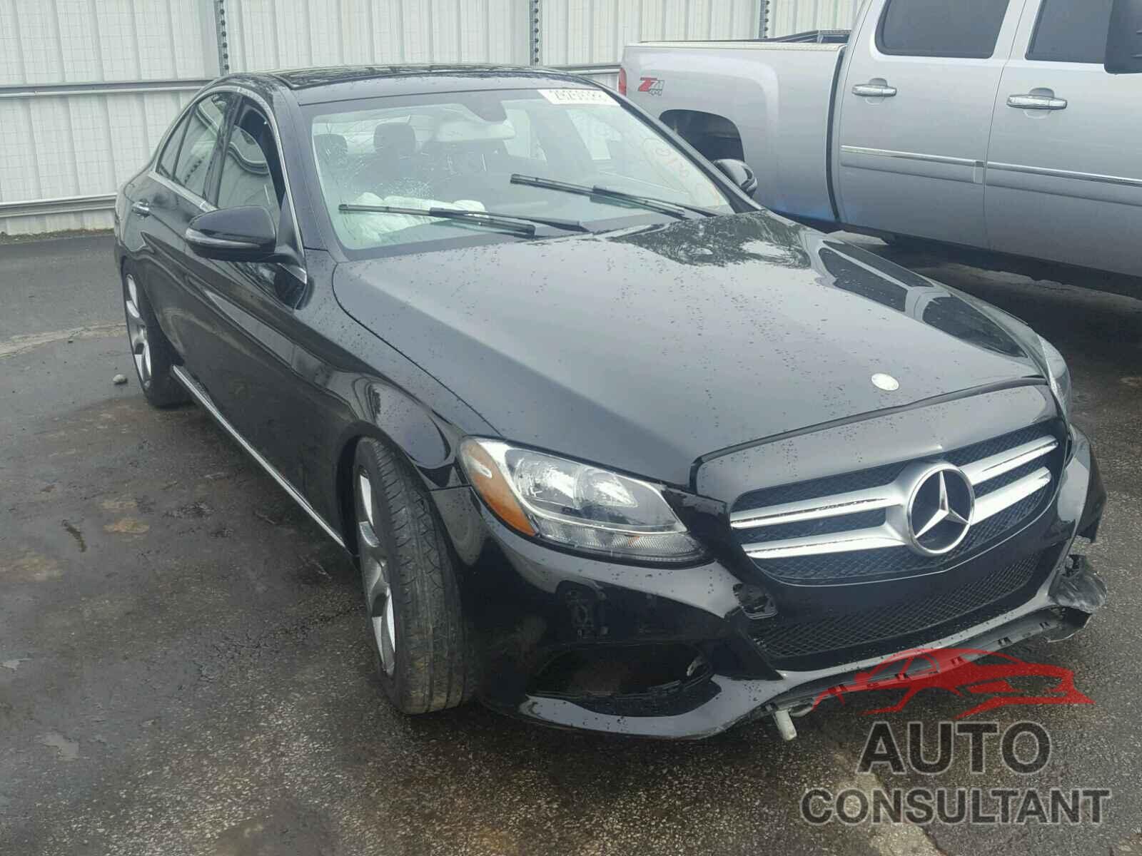 MERCEDES-BENZ C300 2017 - 55SWF4JB6HU222120