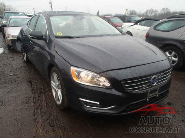 VOLVO S60 2015 - YV1612TK1F1342487